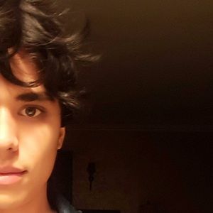 Meet your Posher, Khalid